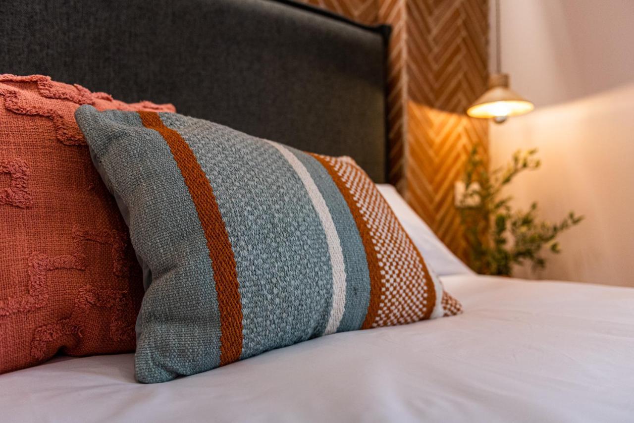 Vestal Suites Domo カンブリルス エクステリア 写真