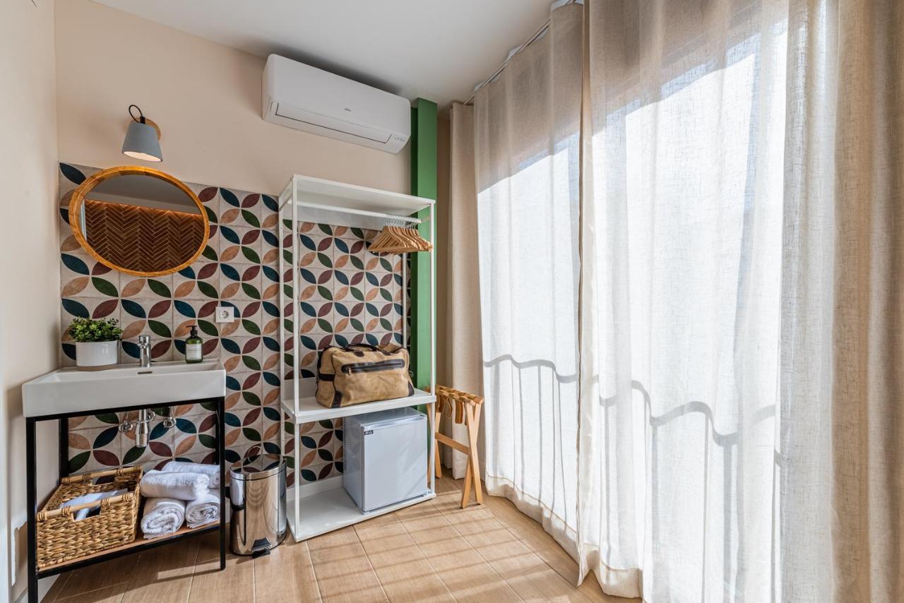 Vestal Suites Domo カンブリルス エクステリア 写真